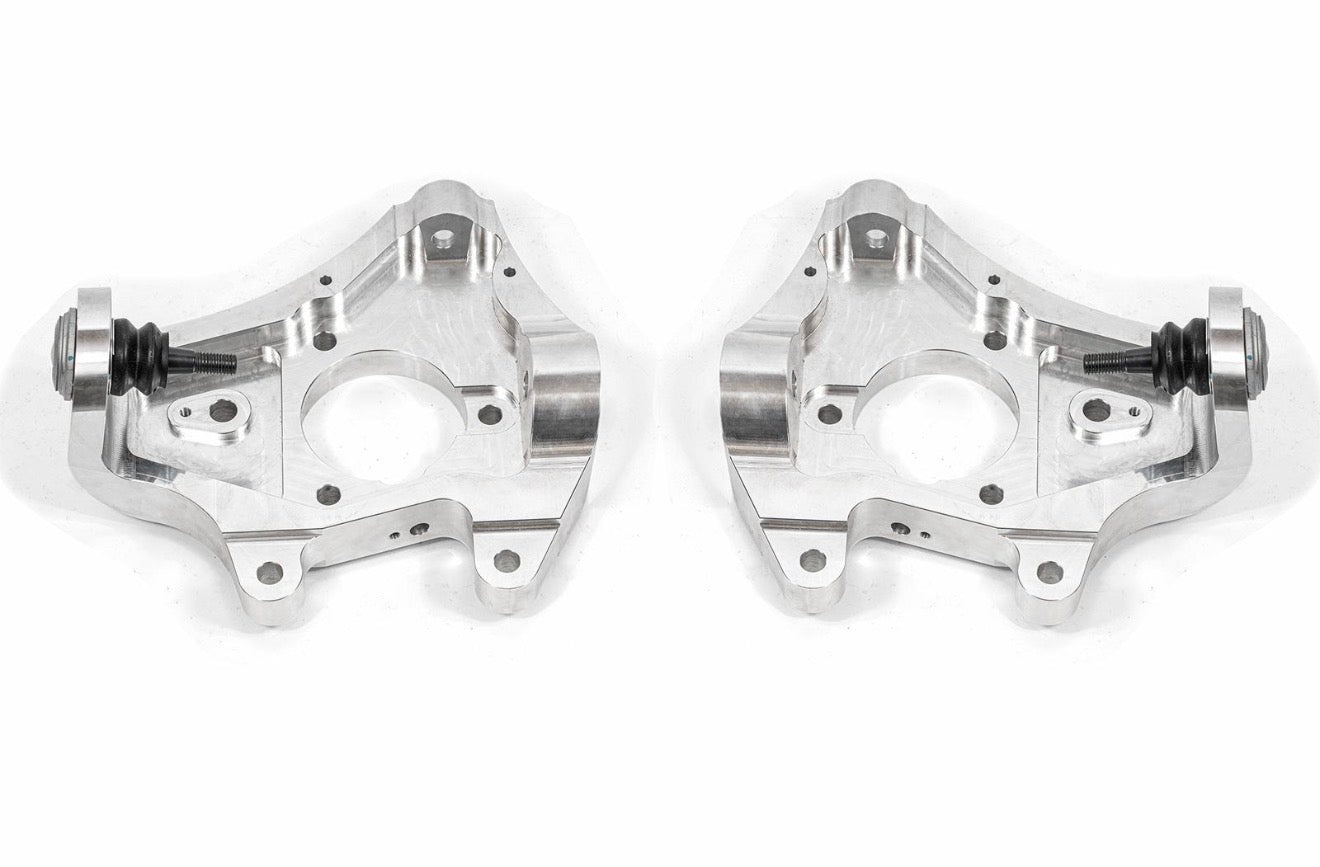 C7 Spindles for 15" Conversion, Pair
Fits: 2014 – 2019