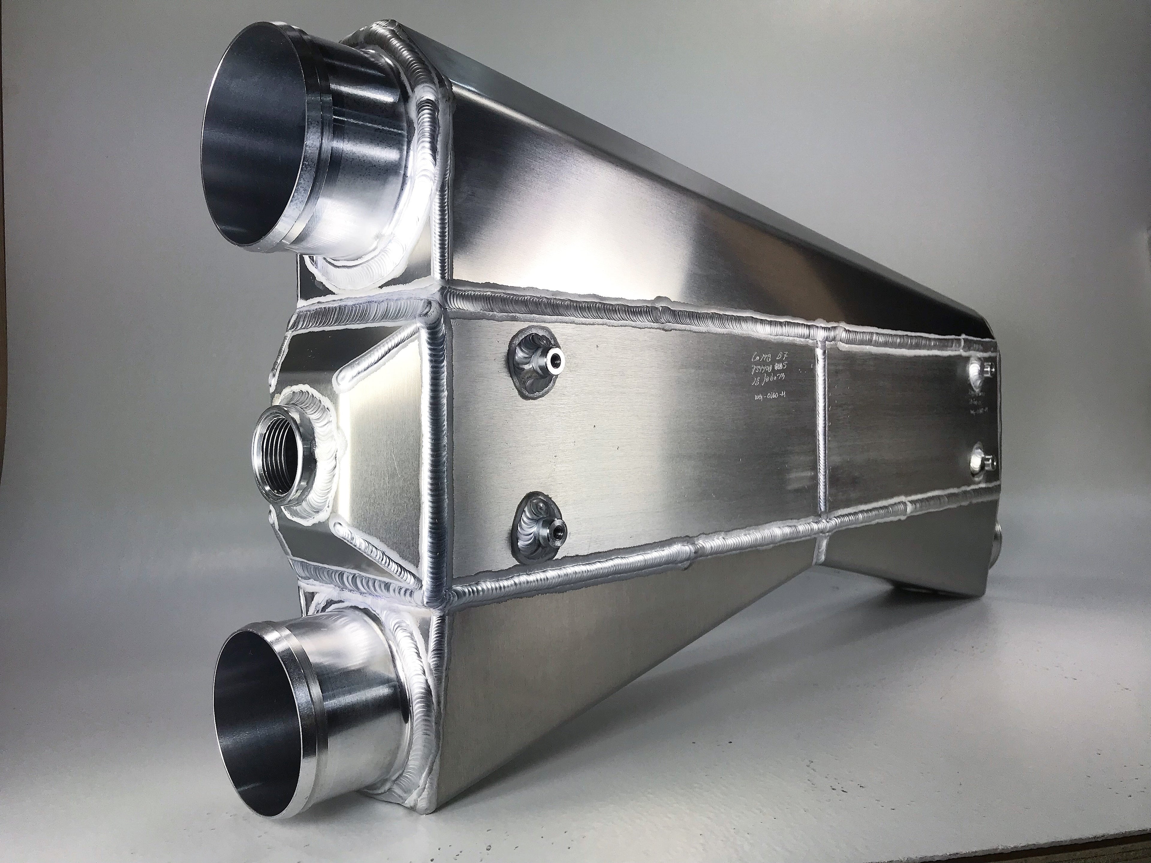 2000hp, Dual In, Single Out. Hose Barbs, 3" Inlets, 3.5" Outlet