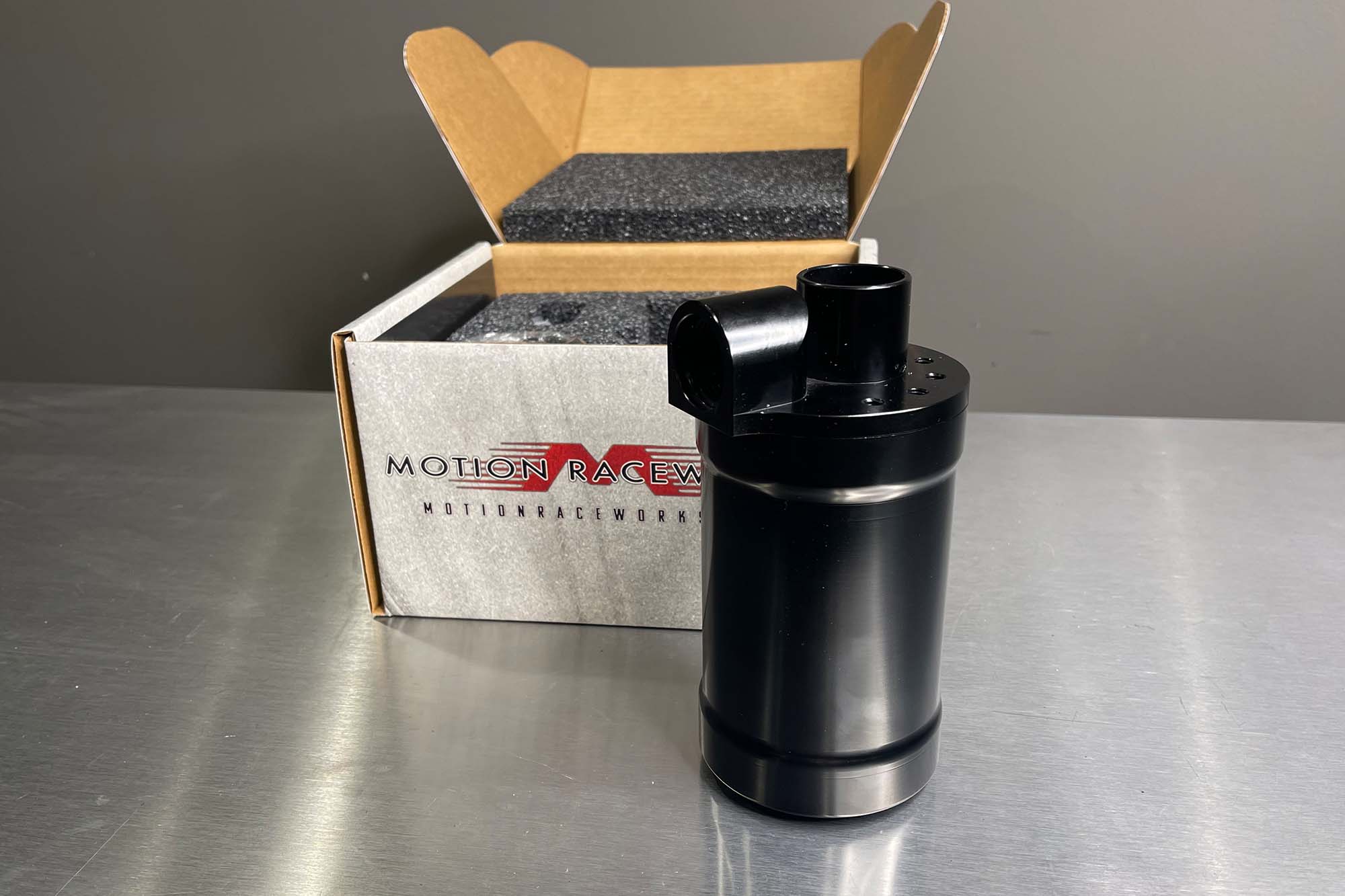 BLEM Motion Raceworks Top Loader Billet Oil Catch Can ( Single 12 AN Port )-Garage Sale-Motion Raceworks
